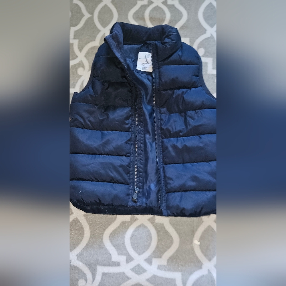 Gap Puffer Vest